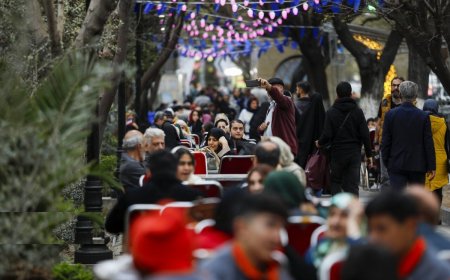 ببینید| طولانی‌ترین سفره شام بلژیک با افطاری و عید پاک