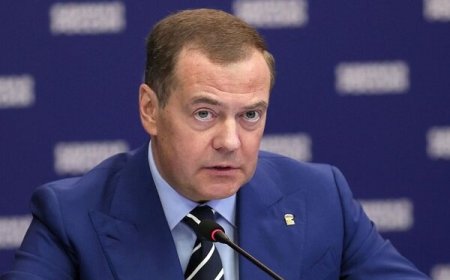 مدودف: آمریکا خواهان جنگ بزرگ در خاورمیانه نیست