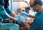 ارائه خدمات رایگان دندانپزشکی به دانش‌آموزان کم‌برخوردار دزفول به یاد شهدای میناب