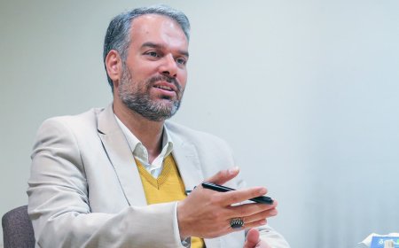 افشاگری رشیدی کوچی از تلاش دولت برای نزدیک کردن ریاست مجلس آینده به جریان پایداری و امام صادقی‌ها