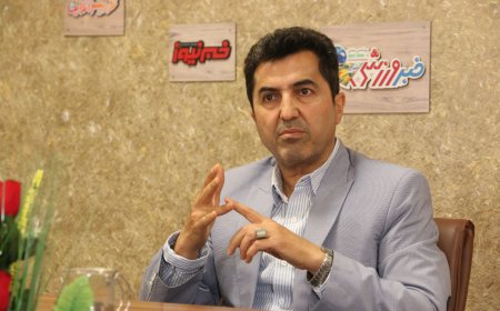 ناظم الشریعه، سر مربی شیرازی سابق تیم ملی فوتسال در میزگرد خبرجنوب: در هیچ کجای دنیا به اندازه ایران استعداد ناب فوتسال پیدا نخواهید کرد