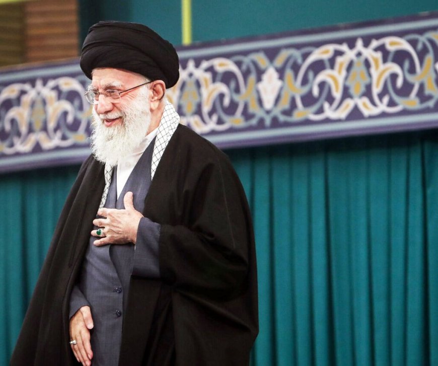 رهبر انقلاب: حجاج باید منطق قرآنی برائت را به دنیای اسلام منتقل کنند