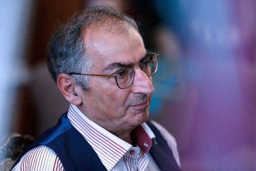 زیبا کلام وارد زندان شد