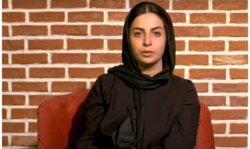نیلوفر با لاک پشت‌های پرنده رفت