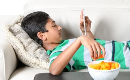 آمار عجیب اعتیاد ایرانی‌ها به موبایل
