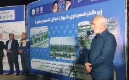 بازدید شبانه خبرنگاران از طرح های شهرداری شیراز