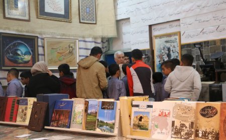 مدیر انتشارات نوید شیراز: با کمک دوستان و به ویژه جوانان می‌توانیم به احیای میراث فرهنگی و ادبی گذشتگان بپردازیم