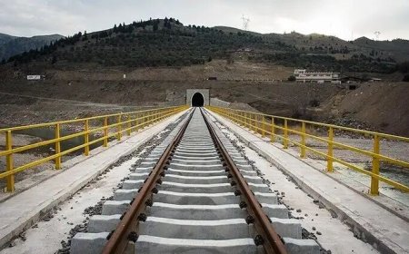 بذرپاش: راه‌آهن رشت کاسپین فردا با حضور مخبر به بهره‌برداری می‌رسد