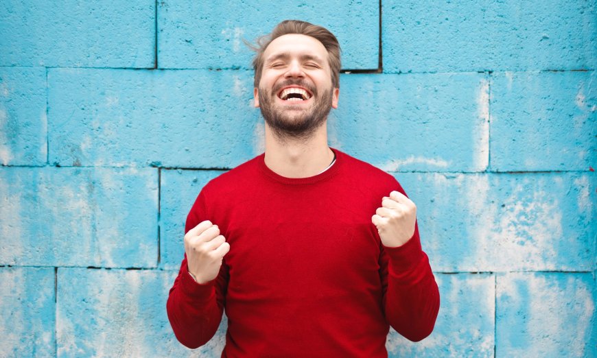 9 راهکار علمی برای شاد‌تر بودن