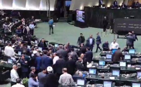 درگیری لفظی نمایندگان مجلس درباره بررسی برخی طرح‌ها در صحن علنی مجلس