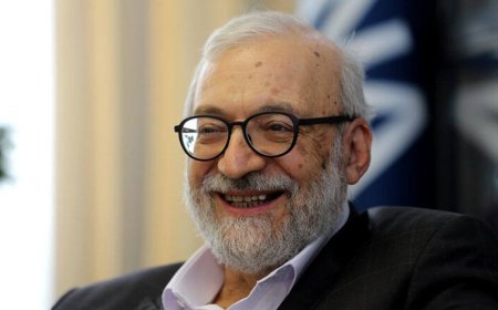 محمدجواد لاریجانی: زندگی در جمهوری اسلامی جالب است؛ روزگار خیلی شیرینی داریم/ پروژه ترویج بی‌حجابی قوی‌تر از دوران رضاخان و در ذهن خانواده‌ها دنبال می‌شود/ باید حدود برهنگی در جامعه اسلامی مشخص شود/ ترور شهید هنیه زبان دشمن را باز کرد