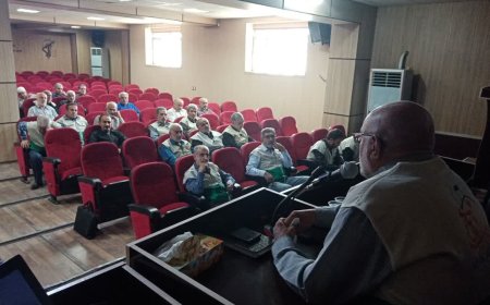  آزادی زندانیان بدهکار یکی از کارکردهای اصلی دفتر آستان قدس در استان فارس است