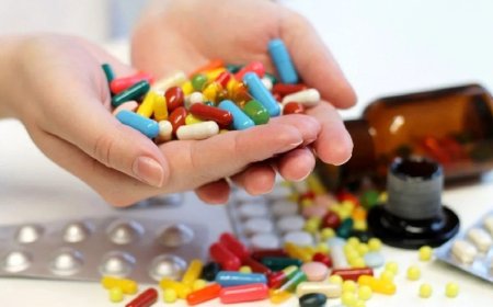 خوردن این نوشیدنی‌ها همراه با دارو جان شما را به خطر می‌اندازد