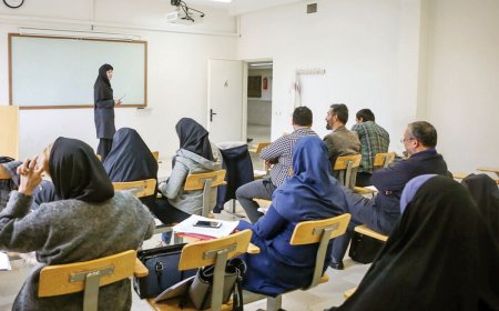 خبر خوش وزیر علوم از انتصاب مدیران زن در سطوح معاونت و دانشگاه‌ها