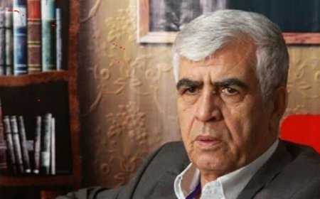 پاسداشت نیم قرن خدمات فرهنگی داریوش نویدگویی