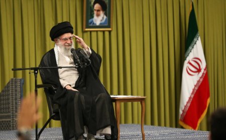 تصاویر دیدار دانش‌آموزان و دانشجویان با رهبر انقلاب