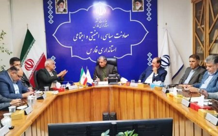 رضائی : فعالان سیاسی فارس پیشتاز تبیین گفتار وفاق باشند