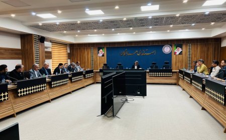 دستگاههای اجرایی  هرمزگان مکلف به تامین 20 درصد  انرژی مصرفی از برق خورشیدی هستند