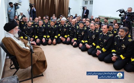 فرماندهان نیروی دریایی ارتش با مقام معظم رهبری دیدار کردند