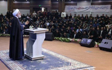 اژه ای: دشمنان می‌خواهند غیرت ملی را از ما بگیرند