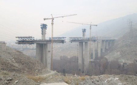وزیر کشور: ترافیک آزادراه تهران-قزوین اواسط سال آینده نصف می‌شود