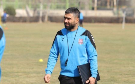 روانخواه سرمربی هوادار شد