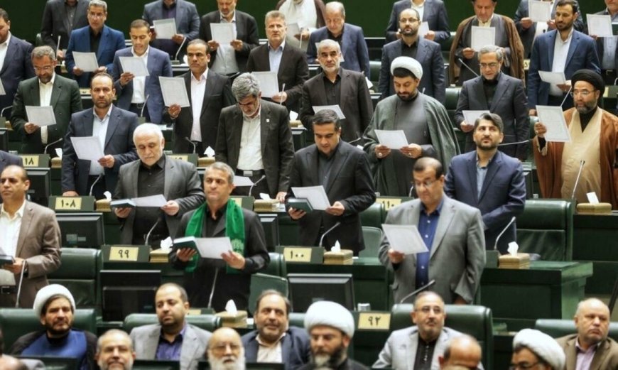 مخالفت ۱۳۶ نماینده با رفع فیلترینگ: هدیه‌ای شگفتانه به دشمن است؛ این پلتفرم ها، دشمن جمهوری اسلامی هستند؛ فقط زمانی اجازه فعالیت داشته باشند که نسبت به ارزش‌های ما تعهد بدهند