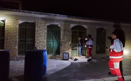 دهرم فارس سه مرتبه لرزید
