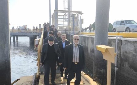 استاندار خوزستان تاکید کرد: لزوم لایروبی اروند برای احیای جایگاه اقتصادی آبادان و خرمشهر