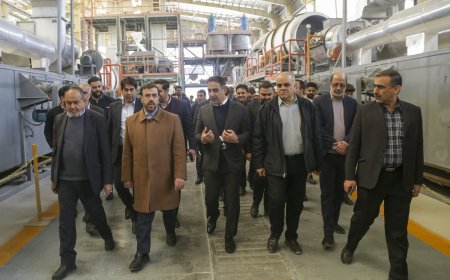 استاندار فارس: صنعتگران و کارآفرینان مجاهدان عرصه جهاد اقتصادی امروز هستند