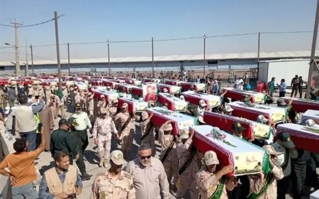 پیکر ۴۰ شهید تازه تفحص‌شده از مرز شلمچه وارد کشور شد