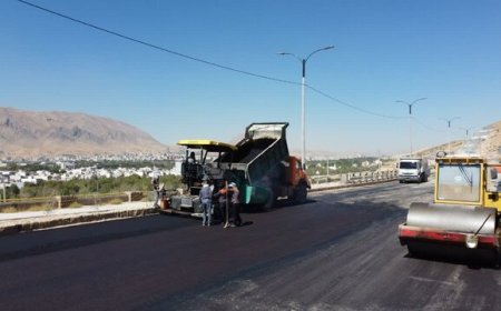 تداوم جهش آسفالت با اولویت مناطق کم برخوردار شیراز