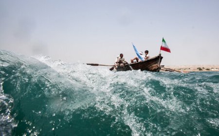 شناورهای سبک صیادی و تفریحی هرمزگان از تردد خودداری کنند