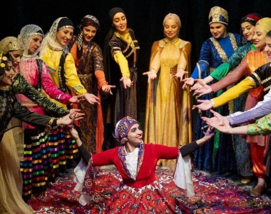 دیار عاشقی‌هایم تمام سهم دنیایم/ «دیار عاشقی» مهمان برج آزادی شد