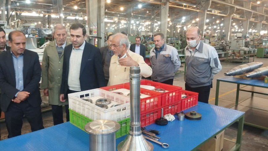 نماینده شیراز : تولیدکنندگان ایده‌های رفع موانع را در حوزه‌های کلان ارائه دهند