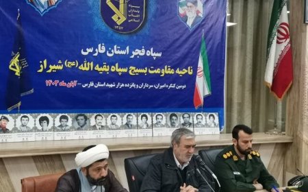 نماینده شیراز: الگوگیری از انقلاب اسلامی، موجب عزت و اقتدار جبهه مقاومت شده است