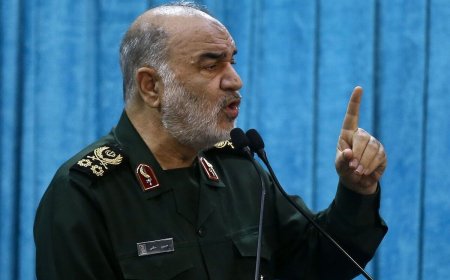 سردار سلامی: برای اجتناب از جنگ باید ظرفیت بازدارندگی را بالا برد/ با هیچ کشوری سر جنگ نداریم