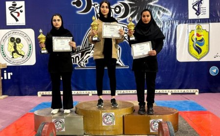 قهرمانی ایذه در لیگ وزنه برداری بانوان خوزستان