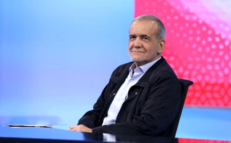 مردم بوشهر در انتظار رئیس جمهور و کاروان دولت وفاق ملی