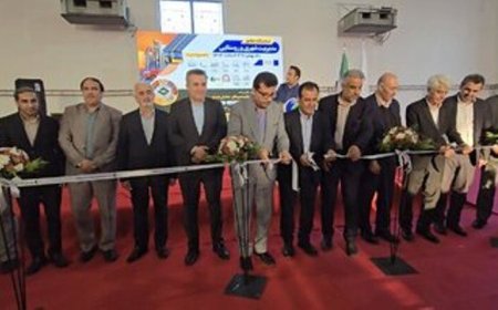 نمایشگاه‌ مشترک خدمات شهری و روستایی و توانمندی‌های بخش تعاون در بوشهر گشایش یافت