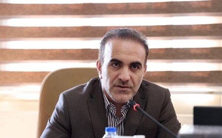 رئیس کل سازمان نظام پزشکی ایران در اهواز: باید وضعیت اقتصادی بهتری برای جامعه پزشکی فراهم شود