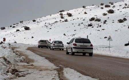 بارش برف و باران در ۱۷ محور مواصلاتی فارس