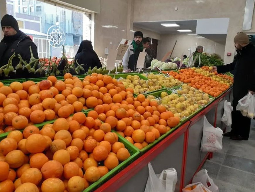 پیش بینی ٣٦بازارچه در شیراز برای عرضه میوه شب عید