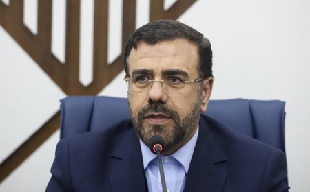 استاندار فارس: راه‌اندازی رشته‌های منطبق با شرایط روز دنیا مدنظر قرار گیرد