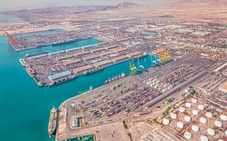 تعمیرات اساسی ۸ شناور ناجی در بندر شهید رجایی کلید خورد
