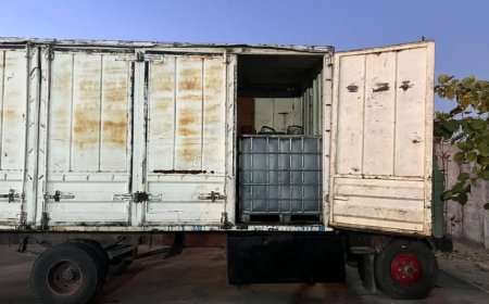 توقیف کاروان بزرگ خودروهای حامل سوخت قاچاق در هرمزگان