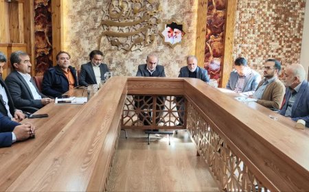 ظلم به زرقان با حذف عوارض آلایندگی پالایشگاه شیراز!