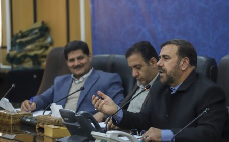 استاندار فارس تأکید کرد: اهمیت آگاه‌سازی حجاج نسبت به شأن و مرتبه زائران ایرانی در مناسک حج