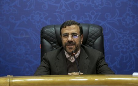 استاندار فارس: آیین‌های نوروز هویت تاریخی و دینی را احیا می‌کند