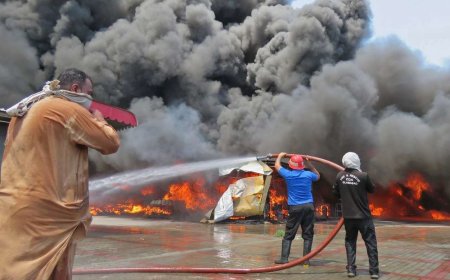 آتش‌سوزی در جایگاه پخش فرآورده‌های نفتی آبادان مهار شد